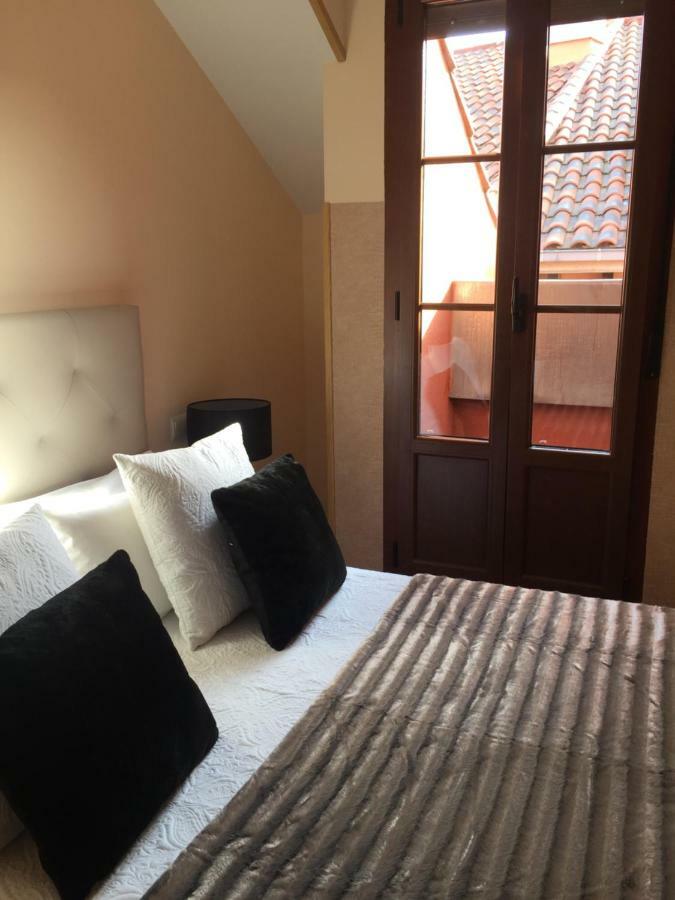 Apartamento Conde Luna Leon Exterior photo